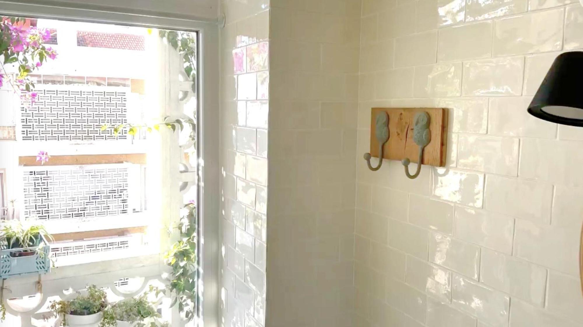 Avec Salle De Bain Privee Et Balcon Vegetal A Lisbonne Amoreiras Alojamento de Acomodação e Pequeno-almoço *